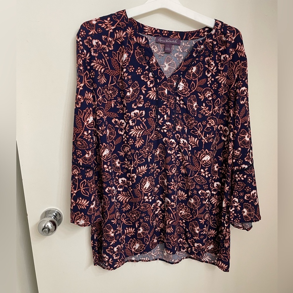 Flounce sleeve blouse